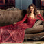 Robe longue Fantasy à manches longues, col en V et dos nu