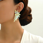 Boucles d'oreilles clous de luxe en cristal en forme d'ailes, strass scintillants, bijoux élégants pour femmes, soirée, mariage, bal de promo