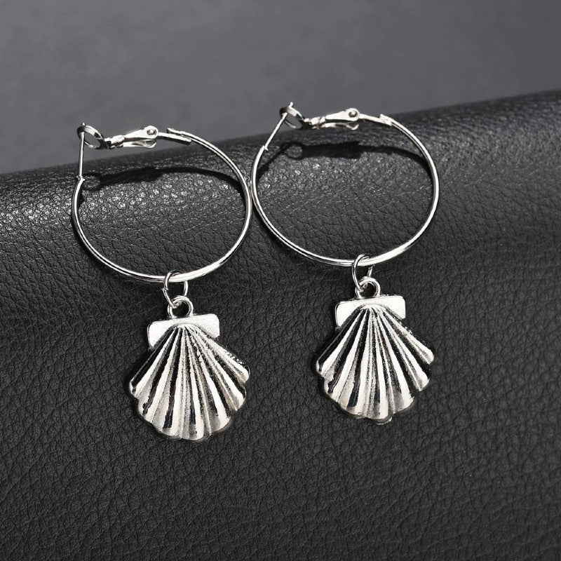 Nouvelles boucles d'oreilles simples pour femmes, bijoux d'oreilles en coquille, vente chaude transfrontalière
