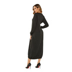Robe longue ample à encolure ronde et laçage