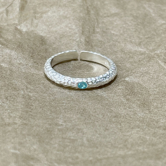 Bagues pour femmes, inaltérables, style minimaliste et dignes d'Instagram. Main Image