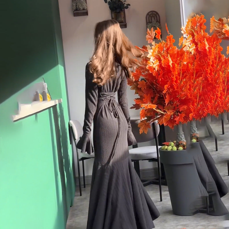 Robe longue à manches longues avec ourlet volanté pour femme