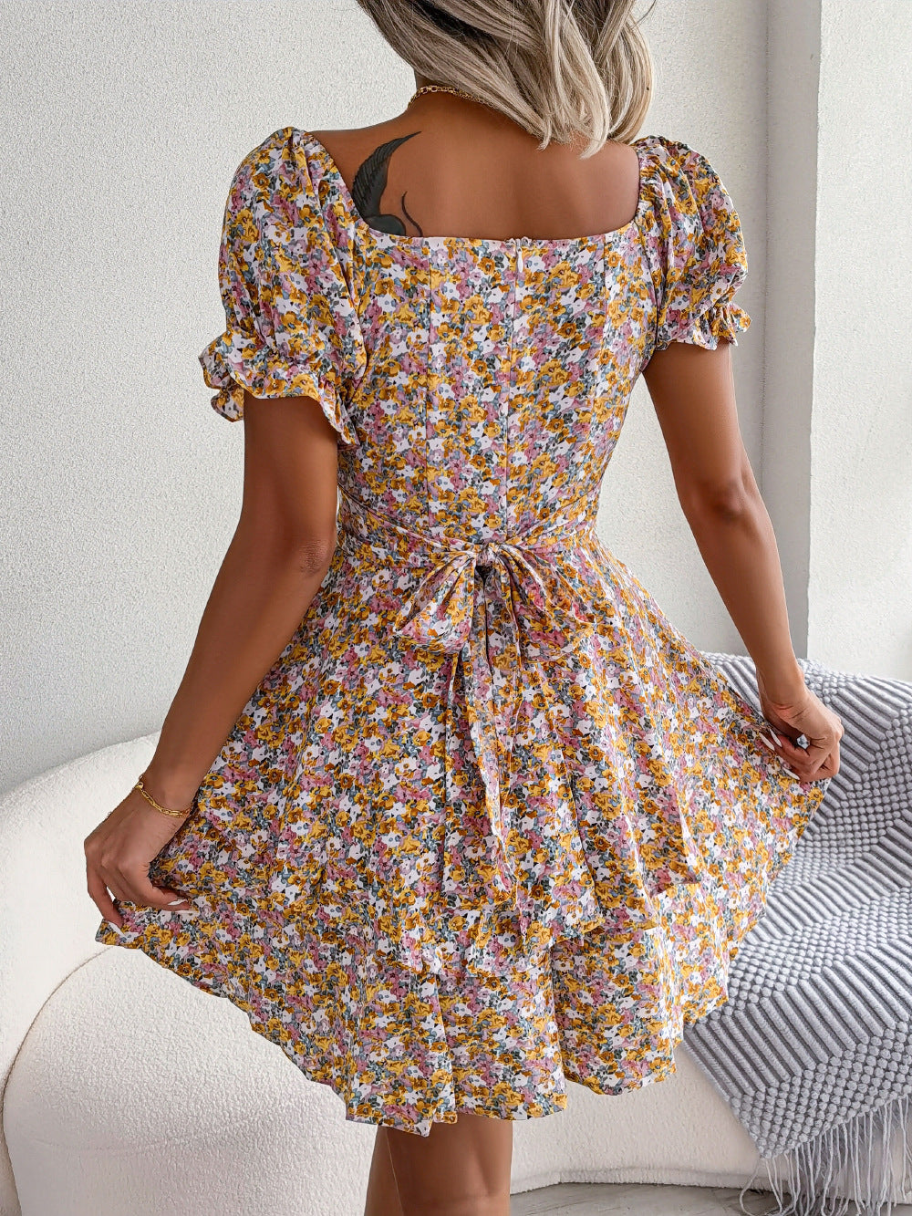 Robe Courte Femme Mini Robe Tempérament Grand Balançoire Ourlet Ample Imprimé Floral Robe Froncée Manches Courtes Taille Haute Robe D'Été Vêtements