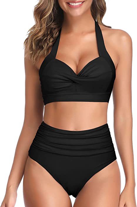 Maillot de bain de vacances au bord de la mer avec haut de bikini fendu à nœud