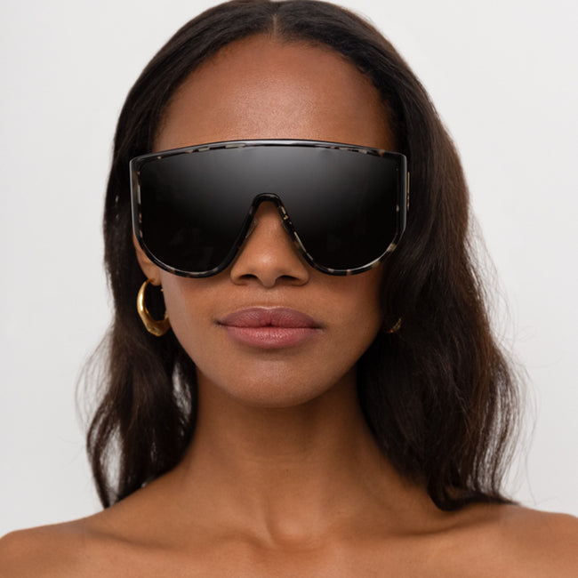 Lunettes de soleil rondes surdimensionnées vintage monopièce pour femmes, marque de créateur, mode colorée, lunettes de protection pour hommes, lunettes de soleil Main Image