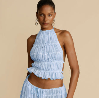 Robe plissée dos nu à lacets et gilet en dentelle