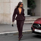 Ensemble tailleur-pantalon marron cintré pour le travail en automne