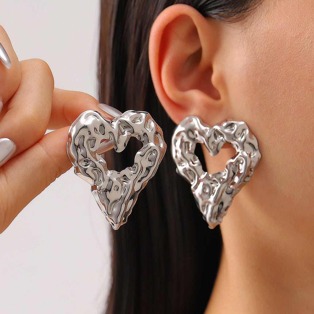 Nouvelles Boucles d'oreilles plissées en forme de cœur creux en lave, Bijoux fantaisie exagérés pour femmes, Cadeau de la Saint-Valentin