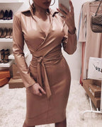 Robe slim sexy en similicuir à col en V