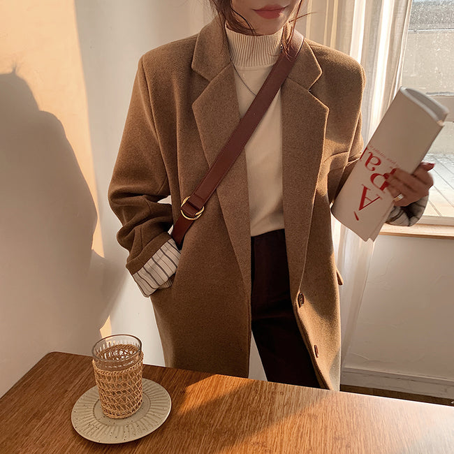 Blazer en laine pour femmes Hover Image