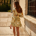 Robe imprimée en mousseline de soie à col en V coupe ajustée amincissante pour femme