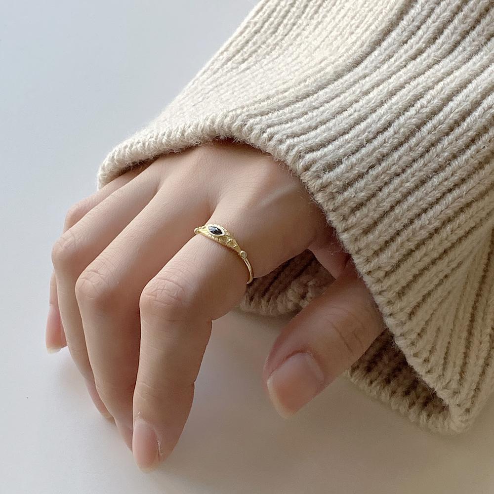 925 Sterling Silver Black Eye Rings