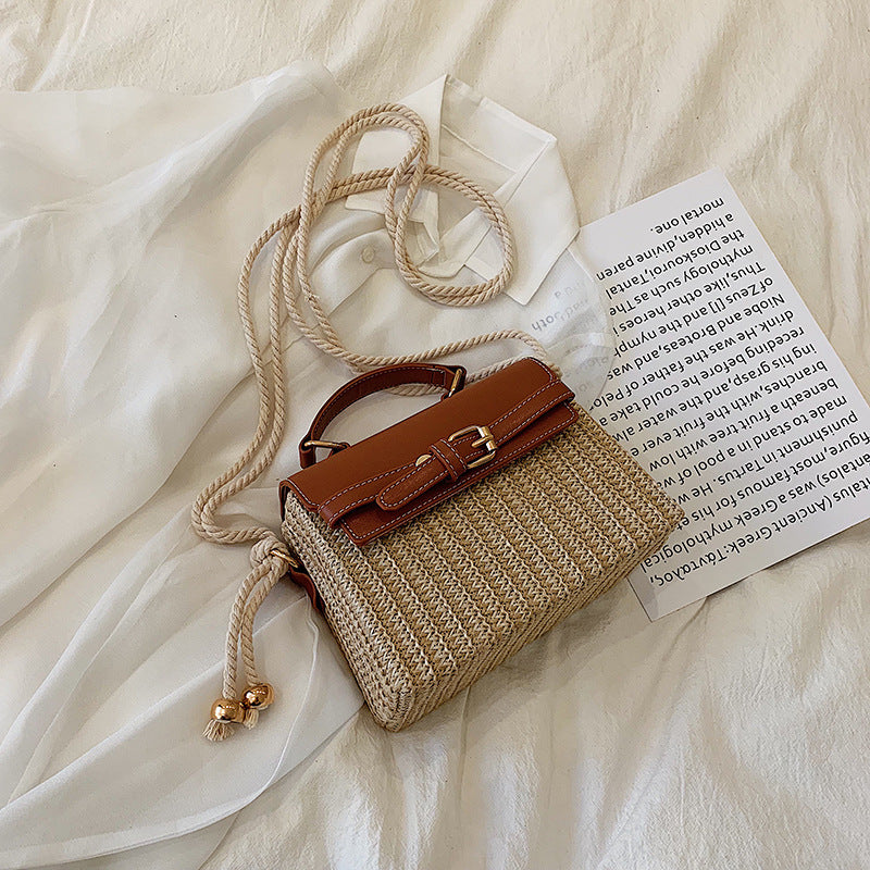 Sac à bandoulière tressé en paille pour femmes