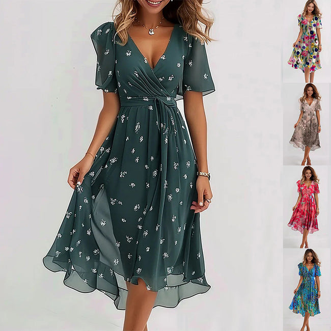 Robe d'été élégante en mousseline imprimée à manches courtes et col en V pour femmes Hover Image
