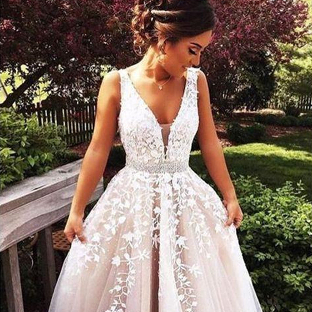 Robe de soirée de mariée en dentelle à épaules dénudées