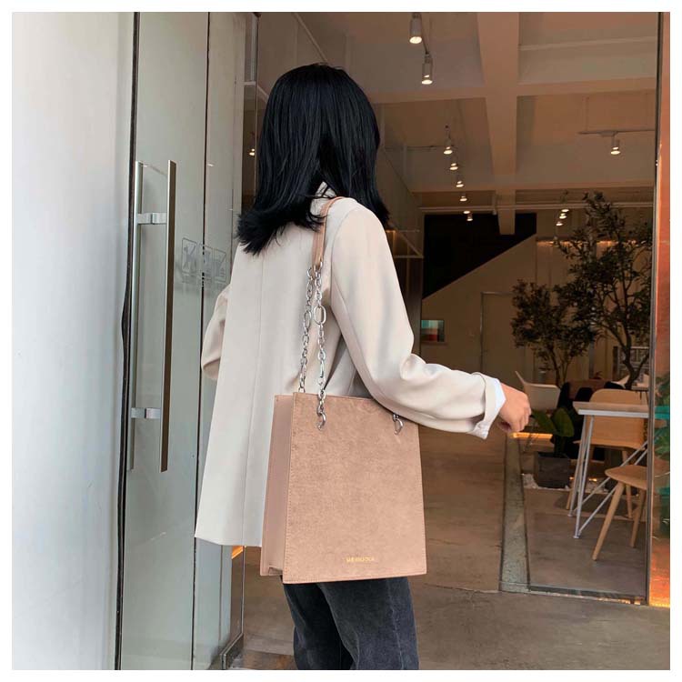 Chain Bag Retro Shoulder Tote Bag