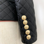 Blazer matelassé en cuir coupe ajustée