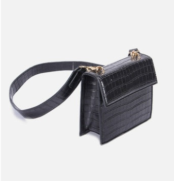 Sac à bandoulière carré pour femme avec large anse