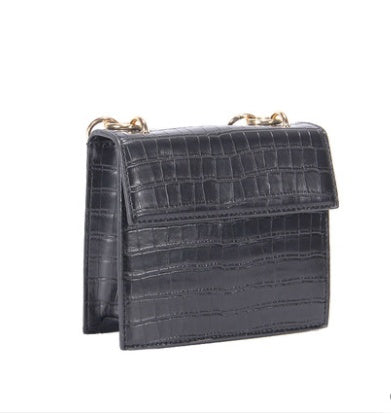 Sac à bandoulière carré pour femme avec large anse