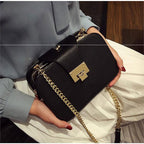 Sacs à main Pochette Sacs bandoulière femme avec boucle en métal