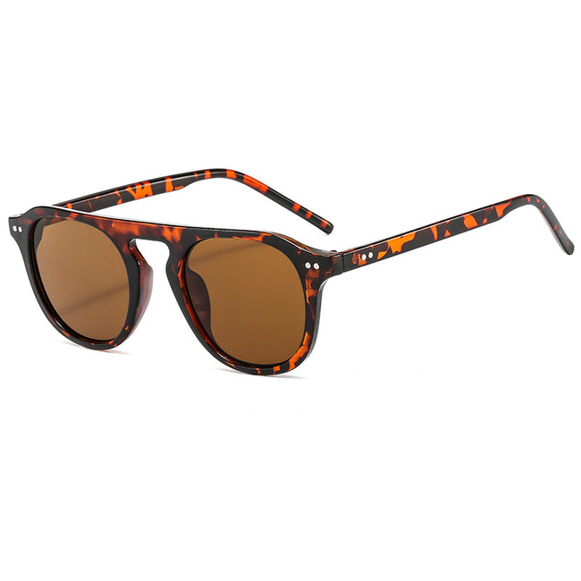 Lunettes de soleil aviateur tendance de couleur gelée Main Image