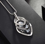 Colliers et pendentifs longs pour femme
