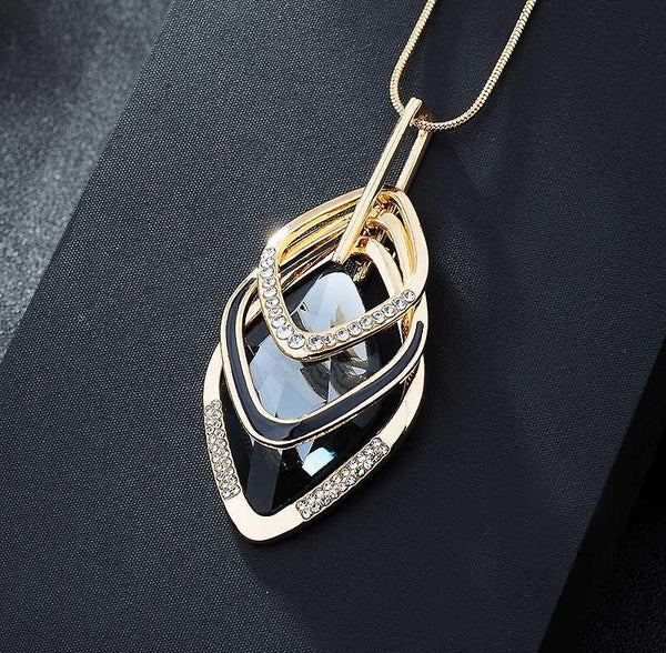 Colliers et pendentifs longs pour femme