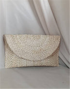 Pochette en cosse de maïs tressée de loisirs
