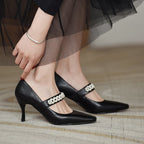 Talons hauts aiguilles en cuir souple avec perles