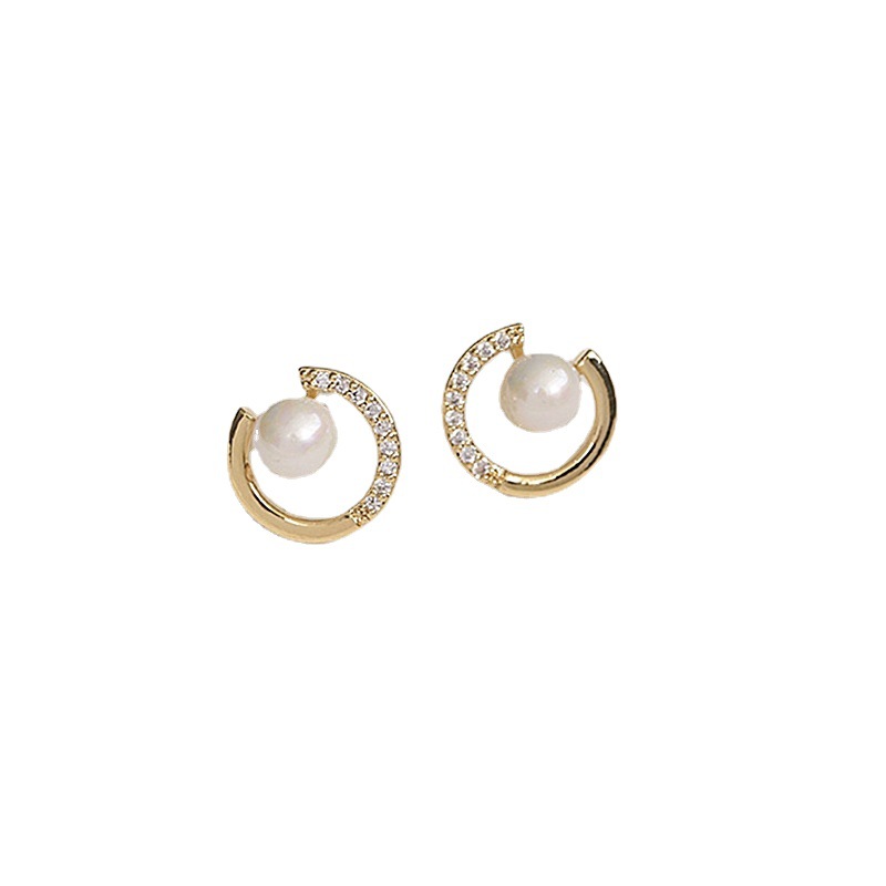 Boucles d'oreilles clous simples en forme de C pour femmes, bijoux exquis en perles et cristaux ronds