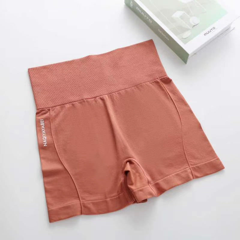 Seamless High Waist Tight Sports Yoga Pants Shorts Women Quick Drying Pants