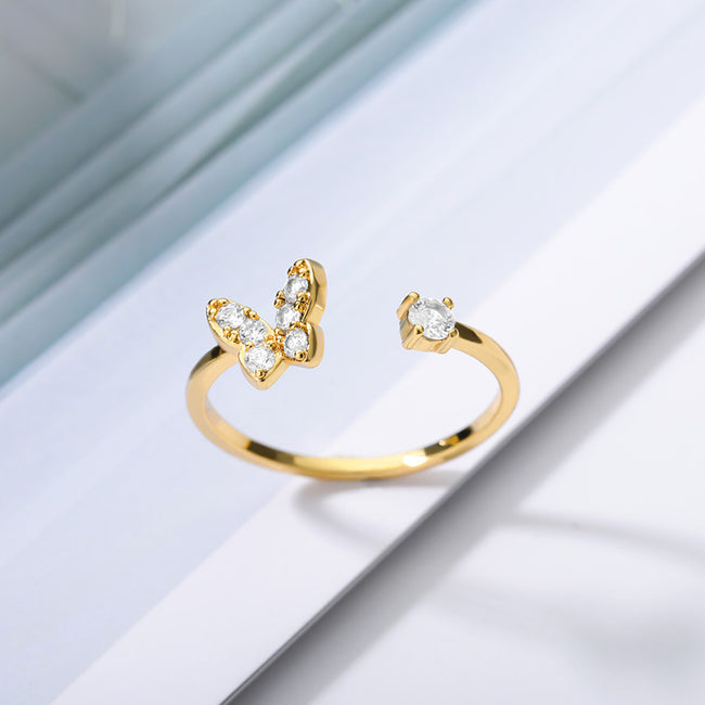 Bague papillon de charme pour femmes en cristal de zircon, or et argent Hover Image