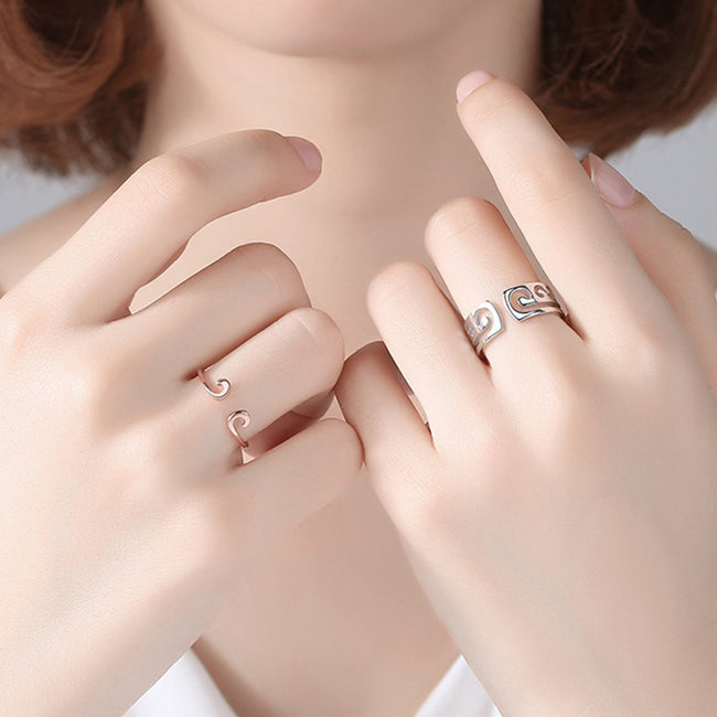 Une paire de créoles en argent S925 doré pour hommes et femmes Main Image