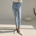 Jean skinny femme, nouvelle collection printemps, taille haute, coupe crayon ajustée