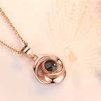 Colliers pendentifs fleur rose en argent sterling 925 pour femmes, collier tendance projection 100 langues AMOUR, bijoux faits à la main