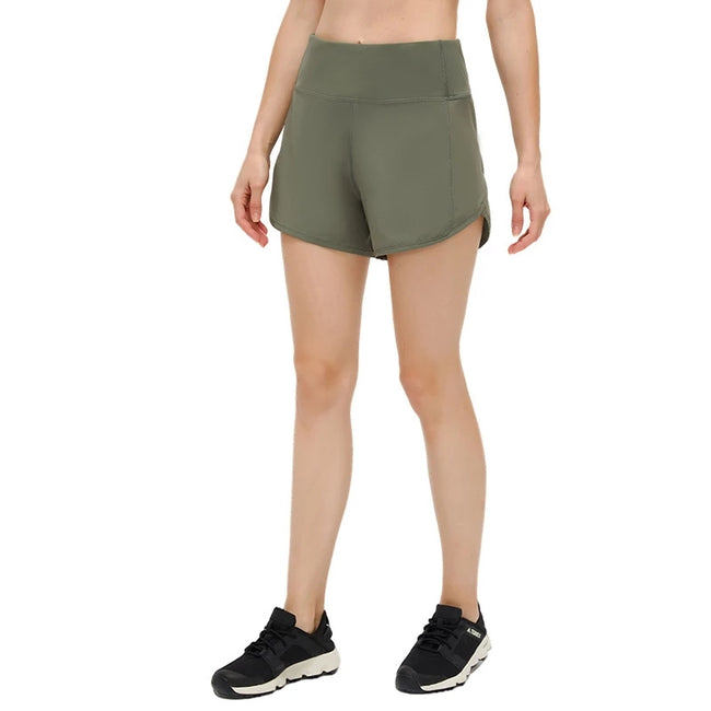 Shorts de yoga pour femme avec poche arrière zippée Main Image