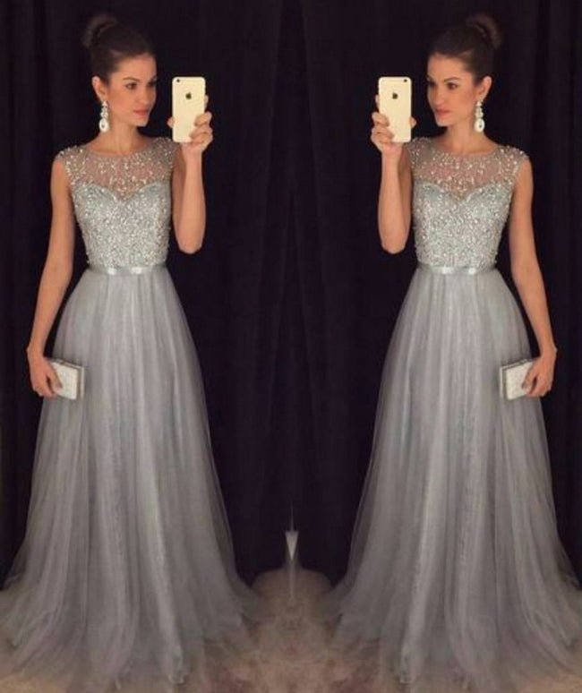 Robe de soirée/mariage sans manches en mousseline avec sequins Hover Image