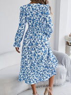 Robe longue élégante à col en V croisé avec motif floral, taille ajustée et ourlet à volants pour femme