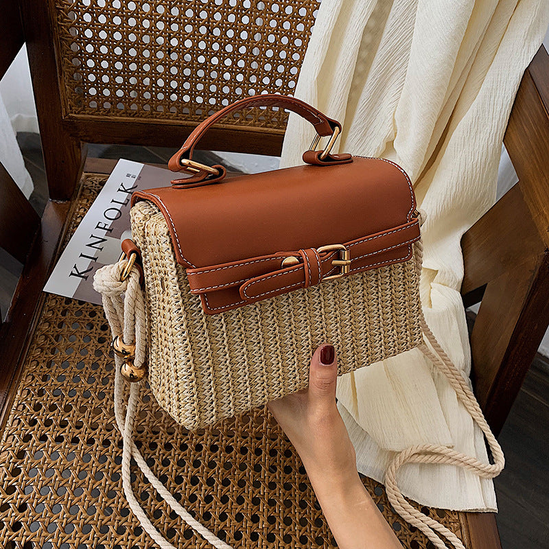 Sac à bandoulière tressé en paille pour femmes