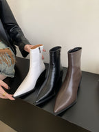 Bottes à talons hauts courts