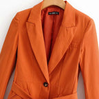 Blazer à manches longues et ceinture