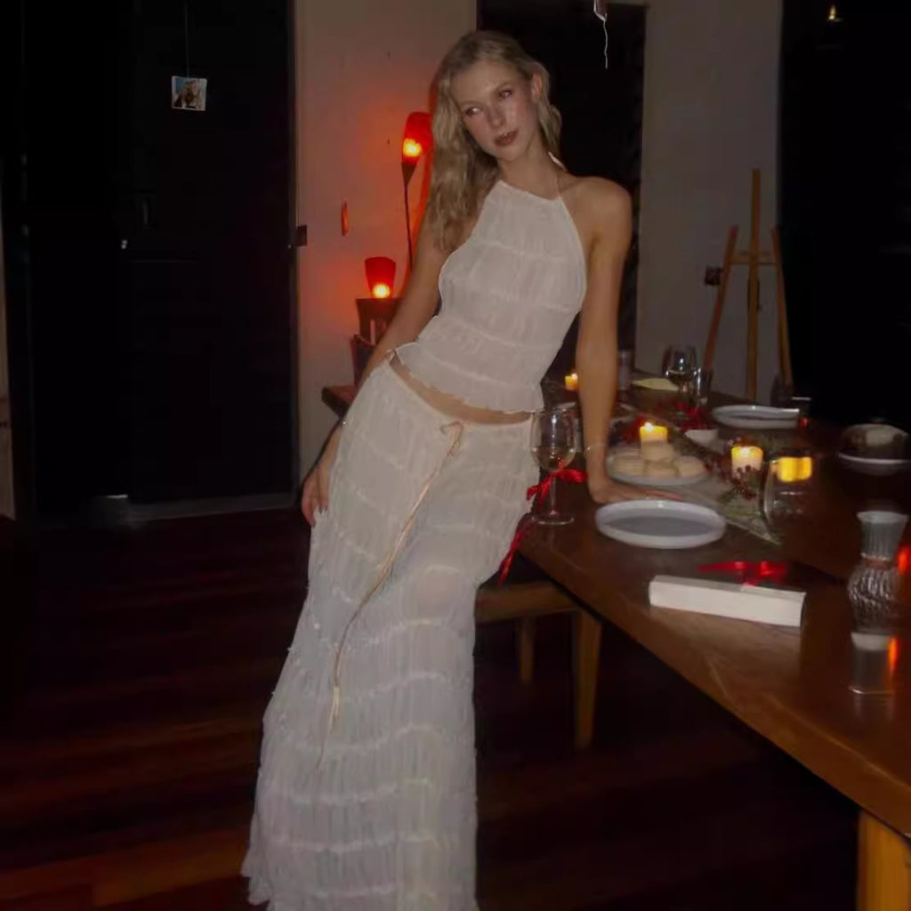 Robe plissée dos nu à lacets et gilet en dentelle