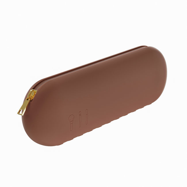Trousse de voyage en silicone pour pinceaux de maquillage Main Image