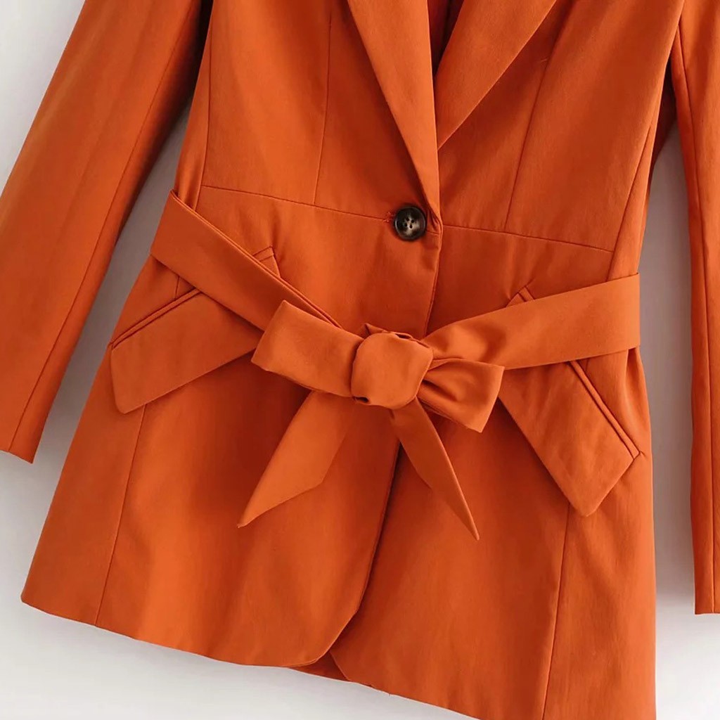 Blazer à manches longues et ceinture
