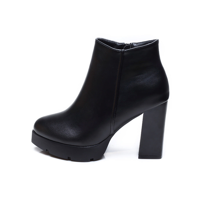 Bottines à talons hauts pour femme