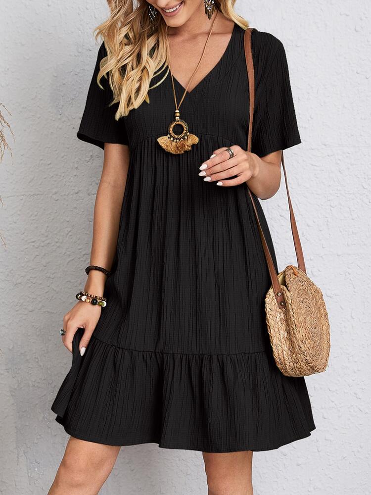 Robe d'été décontractée ample à volants à col en V et manches courtes pour femme, idéale pour la plage