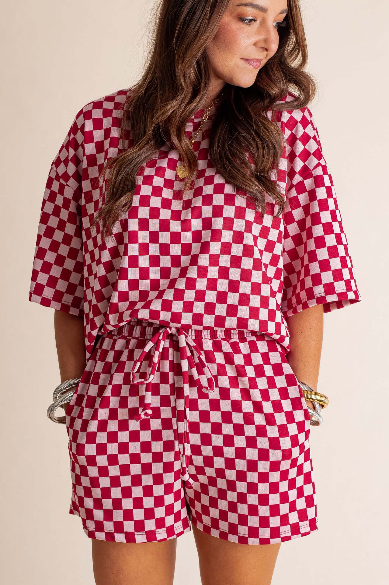 Nouvel ensemble deux pièces pour femme, décontracté et confortable, style européen et américain, chemise à carreaux à manches courtes et short.