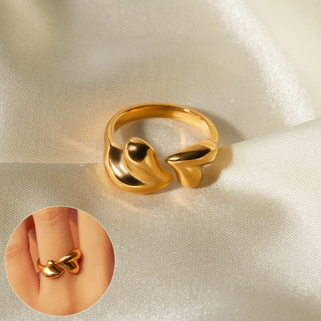 Bagues ouvertes en forme de cœur asymétrique en acier inoxydable Bijoux romantiques de Saint-Valentin pour femmes Bijoux de mode Hover Image