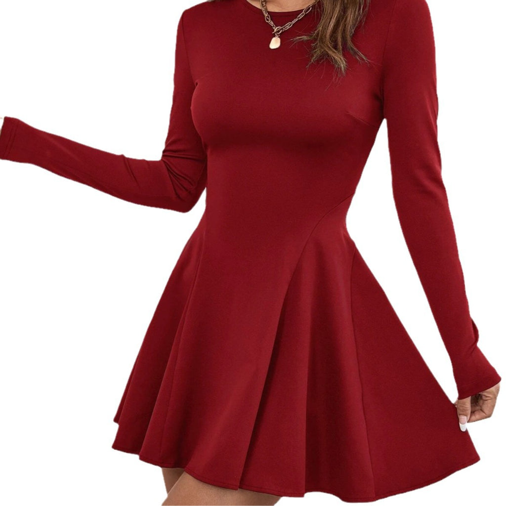 Robe rouge simple et épurée, style européen et américain