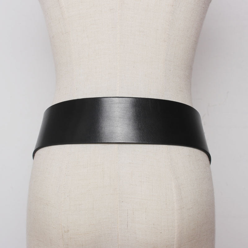 Jupe femme assortie, ceinture en cuir